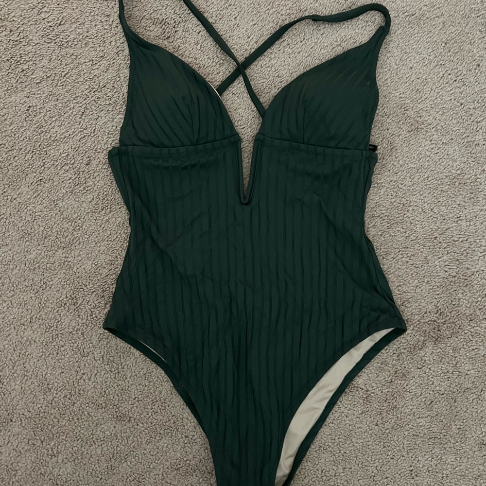 NWT Shade & Shore Deep Green women’s swim one piece